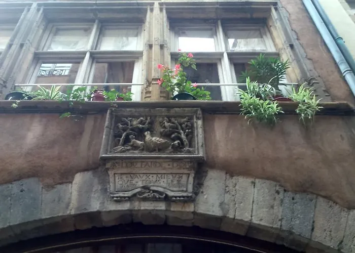 L'outarde Lejlighed *